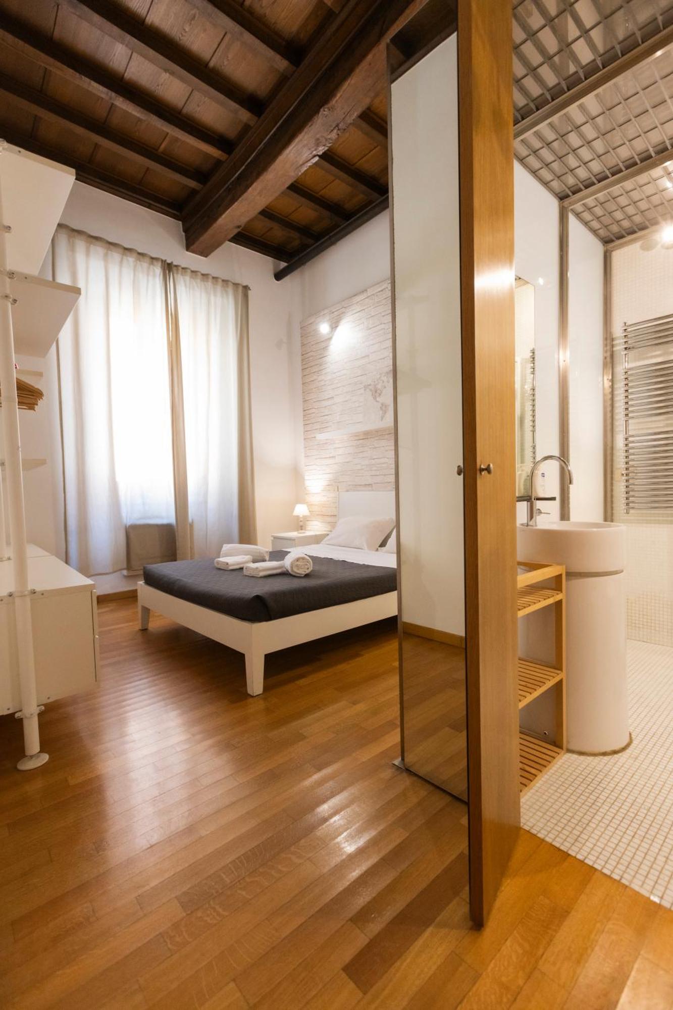 Barberini Apt Close To Fontana Di Trevi Roma Dış mekan fotoğraf